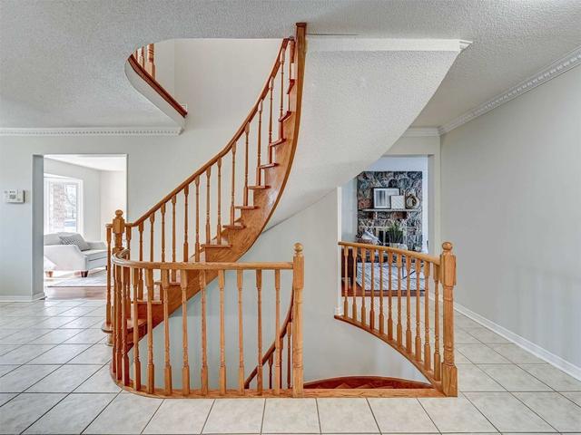282 Hoover Dr, House detached with 4 bedrooms, 4 bathrooms and 6 parking in Pickering ON | Image 10