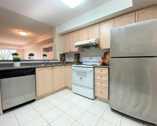 622 Grandview Way, Townhouse with 2 bedrooms, 3 bathrooms and 1 parking in Toronto ON | Image 11