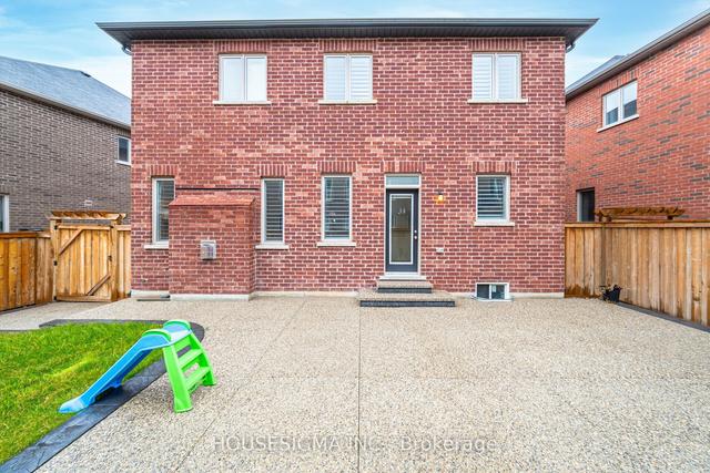 242 Humphrey St, House detached with 3 bedrooms, 3 bathrooms and 4 parking in Hamilton ON | Image 32
