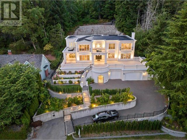 735 St. Andrews Road, House detached with 6 bedrooms, 8 bathrooms and 6 parking in West Vancouver BC | Image 26