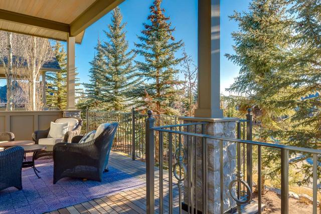 75 Granite Ridge, Home with 3 bedrooms, 3 bathrooms and 4 parking in Rocky View County AB | Image 14
