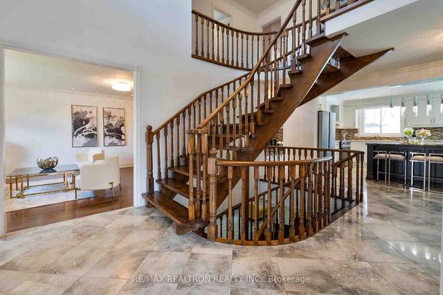 49 Lunau Lane, House detached with 4 bedrooms, 4 bathrooms and 6 parking in Markham ON | Image 39