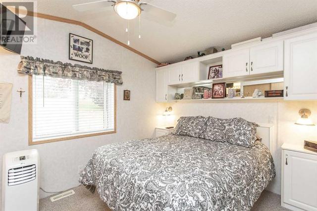 1 Bed with built in storage | Image 8