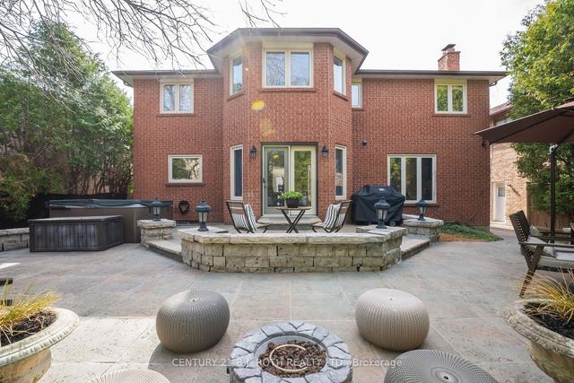 27 Dunvegan Dr, House detached with 4 bedrooms, 5 bathrooms and 7 parking in Richmond Hill ON | Image 32