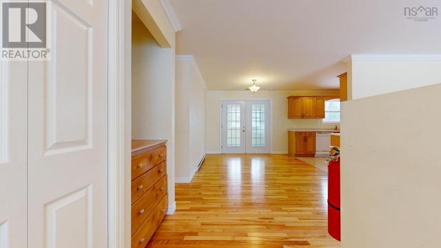 106 Orchard Street, House detached with 4 bedrooms, 2 bathrooms and null parking in Berwick NS | Image 3