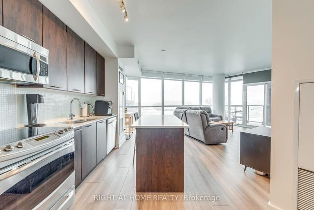 522 - 169 Fort York Blvd, Condo with 2 bedrooms, 2 bathrooms and 1 parking in Toronto ON | Image 35