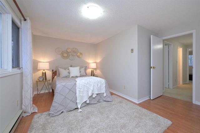 1 Steven St, House detached with 3 bedrooms, 2 bathrooms and 3 parking in Orangeville ON | Image 10