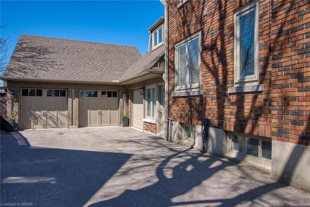 168 John Street W, House detached with 4 bedrooms, 3 bathrooms and 8 parking in Waterloo ON | Image 34
