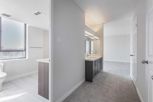 704 - 255 Bamburgh Circ, Condo with 2 bedrooms, 2 bathrooms and 2 parking in Toronto ON | Image 7