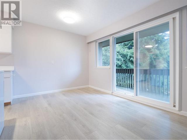 125 - 5750 Hastings Street, Condo with 3 bedrooms, 1 bathrooms and 1 parking in Burnaby BC | Image 2