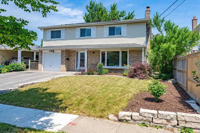 48 Pennington Cres, House detached with 4 bedrooms, 2 bathrooms and 3 parking in Halton Hills ON | Image 23