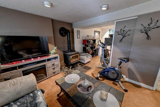 11219 93 Street, House detached with 4 bedrooms, 2 bathrooms and 4 parking in Grande Prairie AB | Image 24