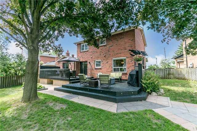 772 Ajyn Crt, House detached with 3 bedrooms, 2 bathrooms and 4 parking in Mississauga ON | Image 18