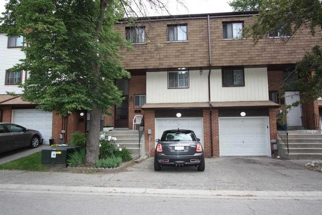 11 - 180 Mississauga Valley Blvd, Townhouse with 4 bedrooms, 2 bathrooms and 2 parking in Mississauga ON | Image 1