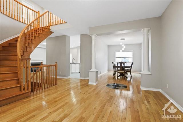 124 Mosswood Court, House detached with 5 bedrooms, 5 bathrooms and 4 parking in Ottawa ON | Image 6