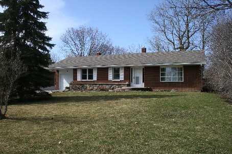 80 Laidlaw St N, House detached with 3 bedrooms, 2 bathrooms and 6 parking in Brock ON | Image 1