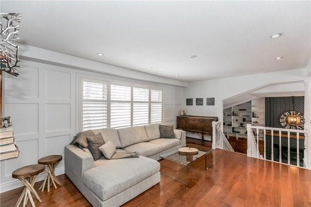27 Tyndale Rd, House detached with 3 bedrooms, 3 bathrooms and 4 parking in Barrie ON | Image 5