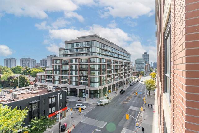 510 - 23 Glebe Rd W, Condo with 2 bedrooms, 2 bathrooms and 1 parking in Toronto ON | Image 25