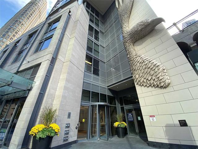 304 - 1 The Esplanade Dr, Condo with 2 bedrooms, 2 bathrooms and 1 parking in Toronto ON | Image 15
