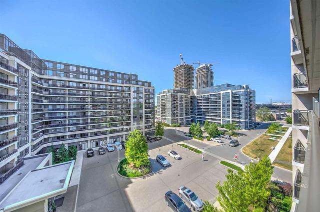 711 - 376 Highway 7 Ave E, Condo with 1 bedrooms, 1 bathrooms and 1 parking in Richmond Hill ON | Image 9