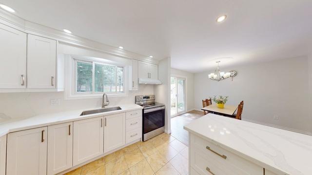 53b Amos Ave, House semidetached with 2 bedrooms, 2 bathrooms and 5 parking in Waterloo ON | Image 9