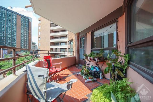 304 - 151 Bay Street, Condo with 2 bedrooms, 2 bathrooms and 1 parking in Ottawa ON | Image 25