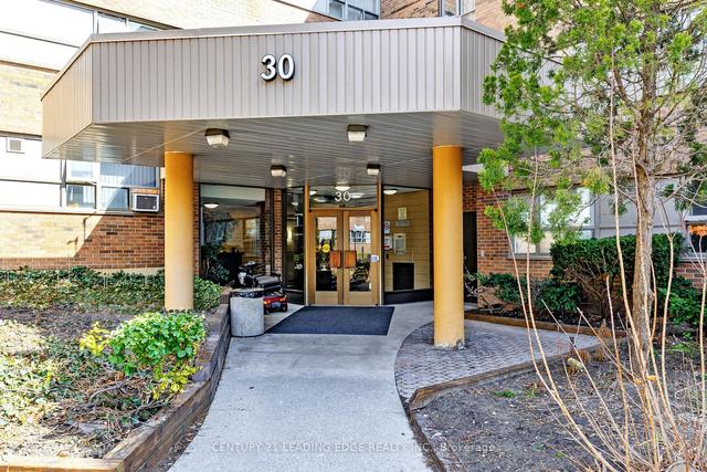 410 - 30 Sunrise Ave, Condo with 3 bedrooms, 2 bathrooms and 1 parking in Toronto ON | Image 36