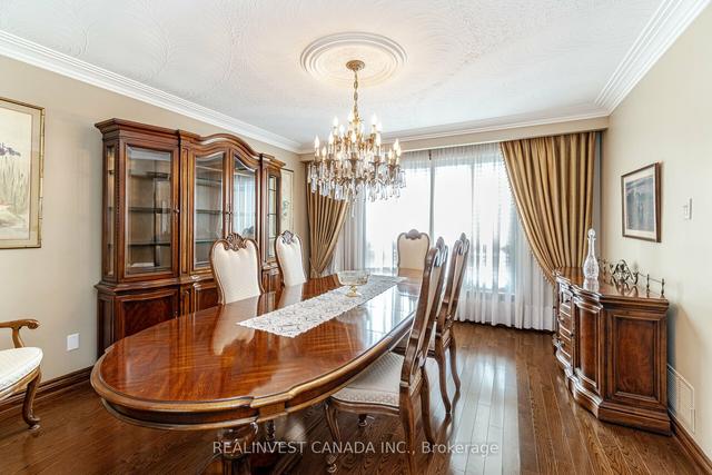 95 Hallsport Cres, House detached with 5 bedrooms, 5 bathrooms and 6 parking in Toronto ON | Image 39