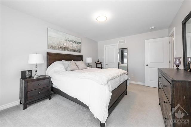 754 Putney Crescent, Townhouse with 4 bedrooms, 4 bathrooms and 2 parking in Ottawa ON | Image 18