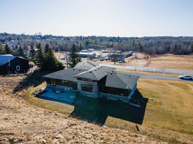 12918 County Road 2 Rd, House detached with 3 bedrooms, 3 bathrooms and 8 parking in Cramahe ON | Image 32