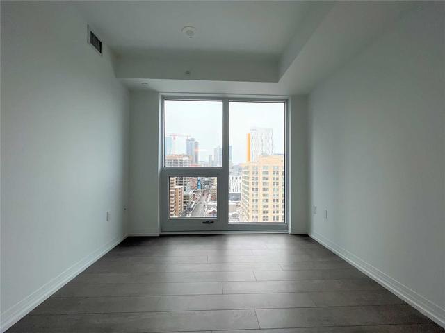 1525 - 251 Jarvis St, Condo with 2 bedrooms, 2 bathrooms and 0 parking in Toronto ON | Image 3
