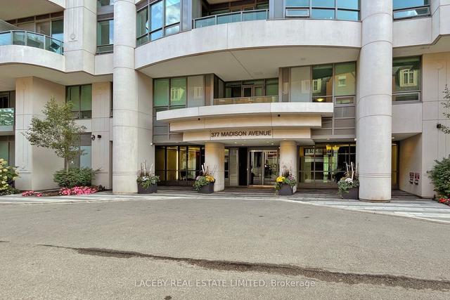 401 - 377 Madison Ave, Condo with 1 bedrooms, 1 bathrooms and 0 parking in Toronto ON | Image 23