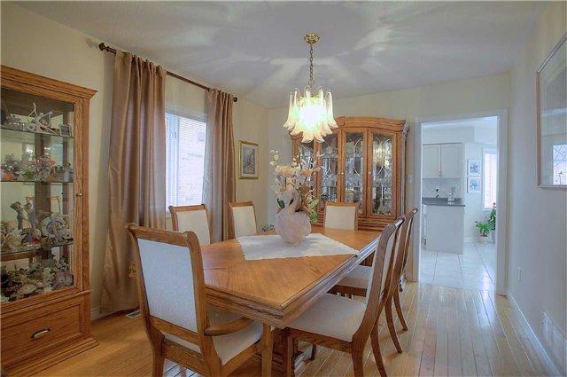 67 Song Bird Dr, House detached with 4 bedrooms, 3 bathrooms and 4 parking in Markham ON | Image 7