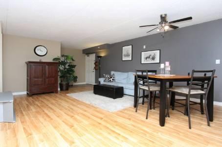 305 - 1483 Maple Ave, Condo with 2 bedrooms, 1 bathrooms and 1 parking in Milton ON | Image 2