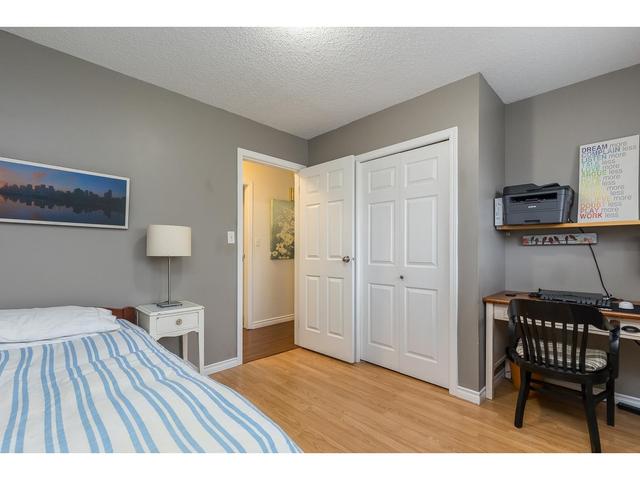 34616 Acorn Avenue, House detached with 4 bedrooms, 3 bathrooms and 8 parking in Abbotsford BC | Image 25