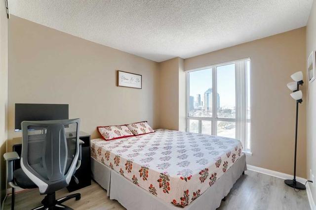 711 - 8 Lee Centre Dr, Condo with 2 bedrooms, 2 bathrooms and 1 parking in Toronto ON | Image 9