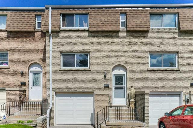 35 - 121 Centennial Rd, Townhouse with 3 bedrooms, 2 bathrooms and 1 parking in Toronto ON | Image 1