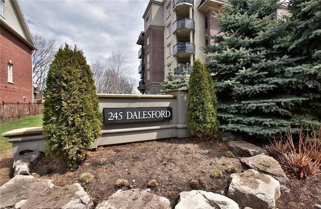 218 - 245 Dalesford Rd, Condo with 1 bedrooms, 1 bathrooms and 1 parking in Toronto ON | Image 1