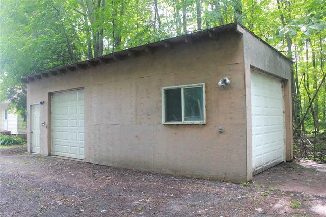 354 Bear Rd, House detached with 2 bedrooms, 1 bathrooms and 8 parking in Chippewas of Georgina Island First Nation ON | Image 20