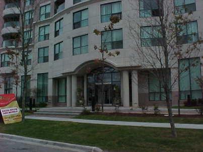 uph05 - 7 Lorraine Dr, Condo with 3 bedrooms, 2 bathrooms and 1 parking in Toronto ON | Image 8