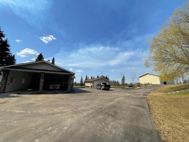 114058 Township Road 592b, House detached with 4 bedrooms, 2 bathrooms and null parking in Woodlands County AB | Image 5