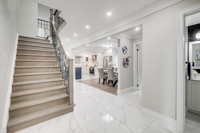 1148 Dogwood Cres, House detached with 4 bedrooms, 5 bathrooms and 4 parking in Oakville ON | Image 23