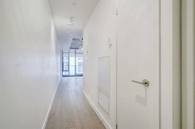 813 - 111 Bathurst St, Condo with 1 bedrooms, 1 bathrooms and 1 parking in Toronto ON | Image 19