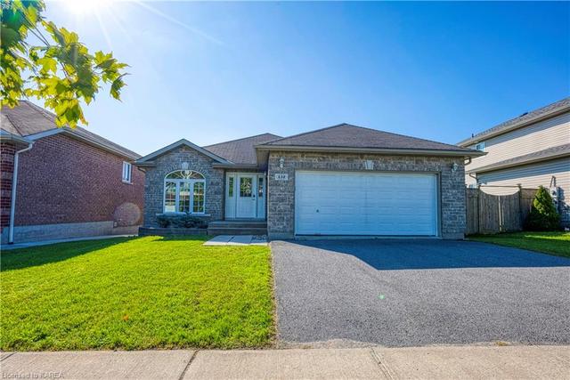 439 Grandtrunk Avenue, House detached with 3 bedrooms, 3 bathrooms and 6 parking in Kingston ON | Image 1