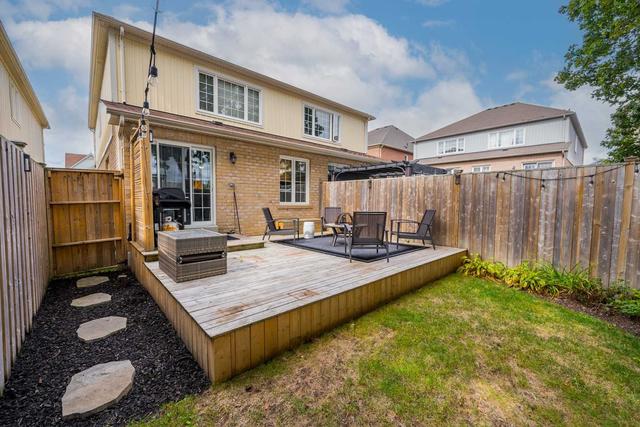 1134 Schooling Dr, House semidetached with 3 bedrooms, 3 bathrooms and 3 parking in Oshawa ON | Image 19