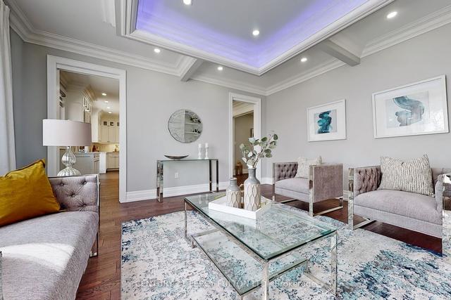 273 Cornelius Pkwy, House detached with 4 bedrooms, 5 bathrooms and 8 parking in Toronto ON | Image 30