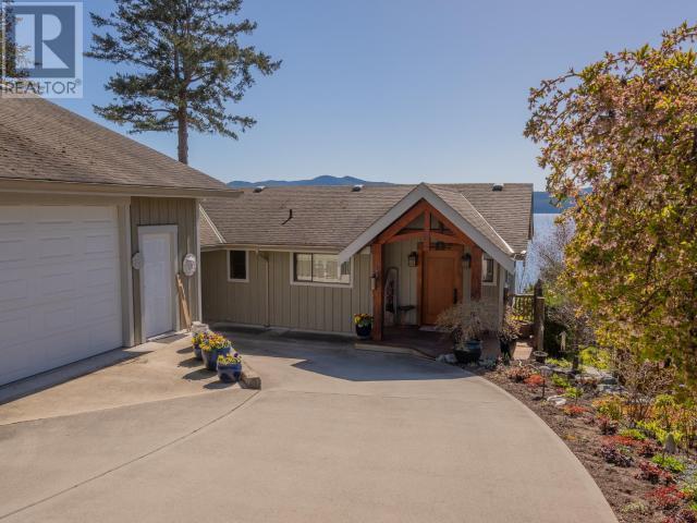 8863 Stark Road, House detached with 4 bedrooms, 2 bathrooms and 3 parking in Powell River B BC | Image 84