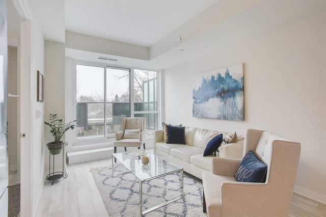 510 - 1630 Queen St E, Condo with 2 bedrooms, 2 bathrooms and 1 parking in Toronto ON | Image 2