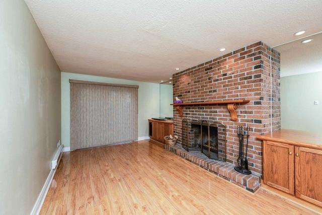 352 Simonston Blvd, Townhouse with 3 bedrooms, 3 bathrooms and 2 parking in Markham ON | Image 10