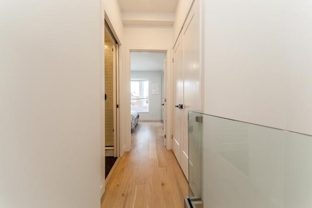 505 Concord Ave, House attached with 6 bedrooms, 3 bathrooms and 1 parking in Toronto ON | Image 3